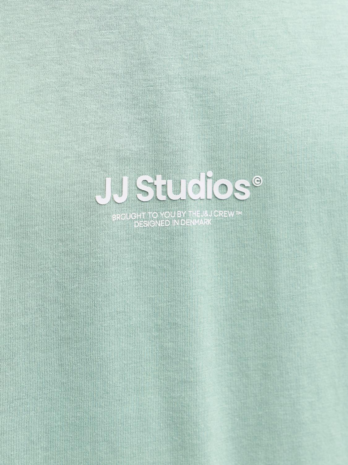 model_shot-detail